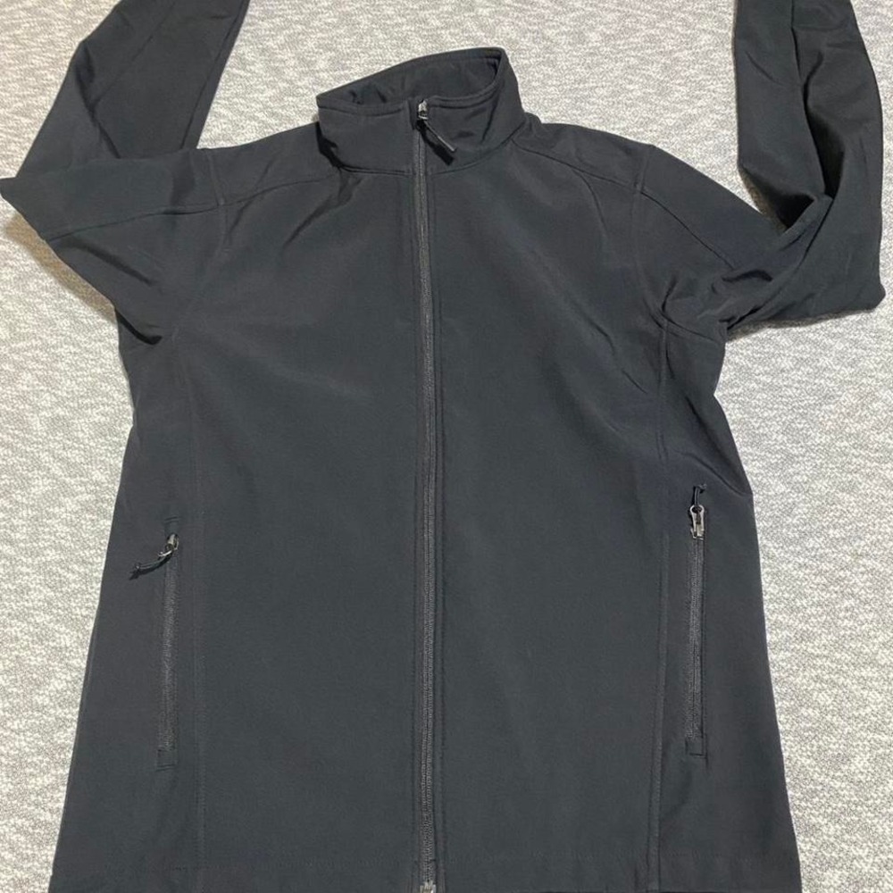 Port Authority black soft shell zip up jacket Size M. SKU-A369#outdoor